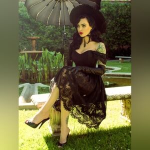 La Femme en Noir Southern Gothic Skirt PETITE